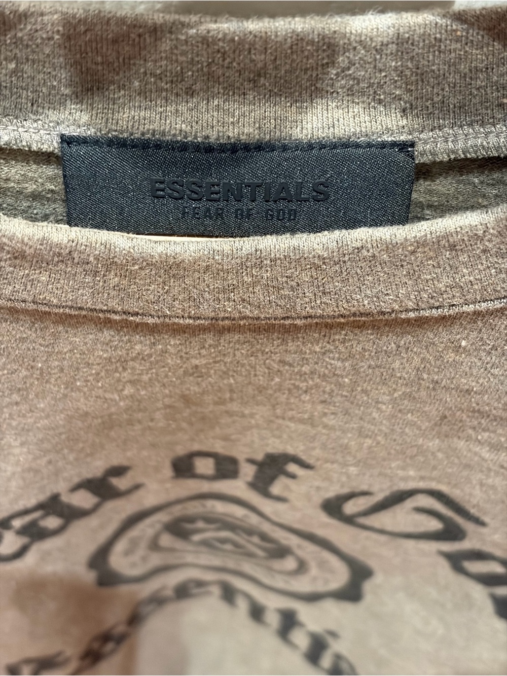 FOG Fear of God Essentials Brown Logo Crewneck Sweatshirt Almost New - Picture 4 of 6